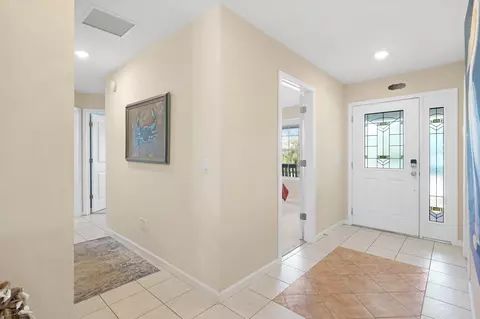 Entry Way - 7101 Middleton Ave, Saint Augustine, FL 32080 photo 2 of 3