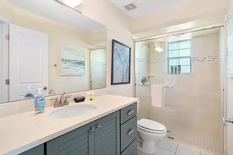 Bath - 7101 Middleton Ave, Saint Augustine, FL 32080 photo 3 of 5