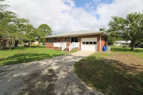 Exterior - 302 Shore Dr, Saint Augustine, FL 32086 photo 1 of 5