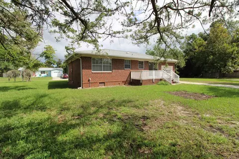 Exterior - 302 Shore Dr, Saint Augustine, FL 32086 photo 5 of 5