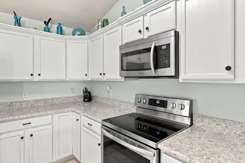 Kitchen - 309 Elementary Way, Saint Augustine, FL 32086 photo 3 of 5