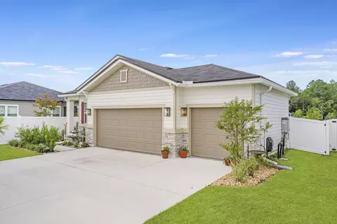 Exterior - 43 Arbor Alcove Ln, Saint Augustine, FL 32084 photo 2 of 12