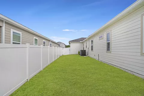 Exterior - 43 Arbor Alcove Ln, Saint Augustine, FL 32084 photo 7 of 12