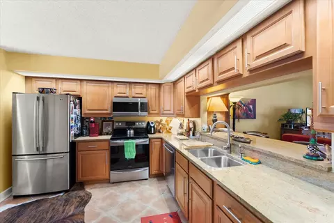 Kitchen - 3506 Harbor Dr, Saint Augustine, FL 32084 photo 3 of 4