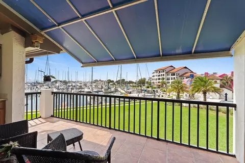 Exterior - 3506 Harbor Dr, Saint Augustine, FL 32084 photo 7 of 10