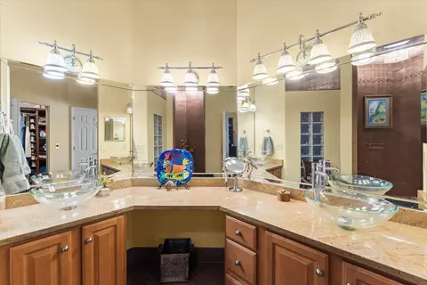 Bath - 3506 Harbor Dr, Saint Augustine, FL 32084 photo 2 of 4
