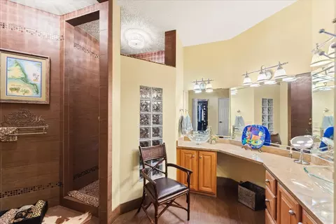 Bath - 3506 Harbor Dr, Saint Augustine, FL 32084 photo 3 of 4