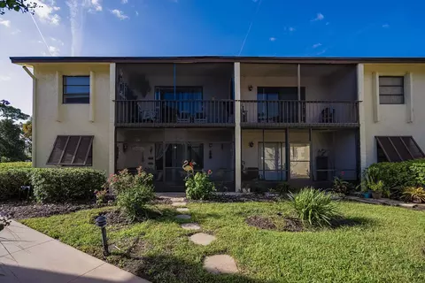 Exterior - 600 Domenico Cir #E4, Saint Augustine, FL 32086 photo 16 of 37