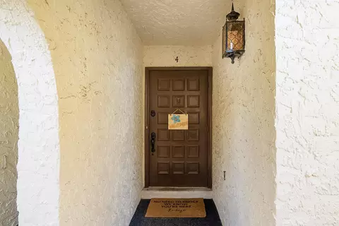 Entry Way - 600 Domenico Cir #E4, Saint Augustine, FL 32086 photo 2 of 3
