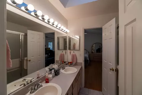 Bath - 240 Micklers Rd, Saint Augustine, FL 32080 photo 3 of 4
