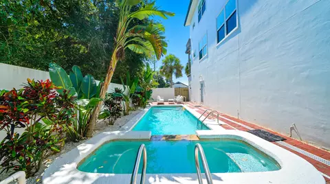 Exterior - 670 A1a Beach Blvd #D, Saint Augustine, FL 32080 photo 1 of 11
