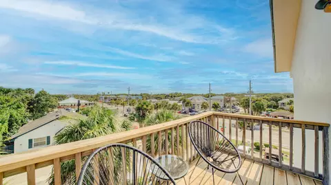 Exterior - 670 A1a Beach Blvd #D, Saint Augustine, FL 32080 photo 3 of 11