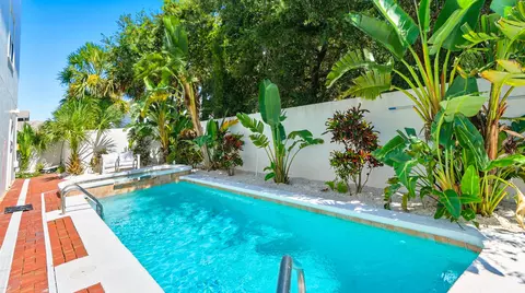 Exterior - 670 A1a Beach Blvd #D, Saint Augustine, FL 32080 photo 8 of 11