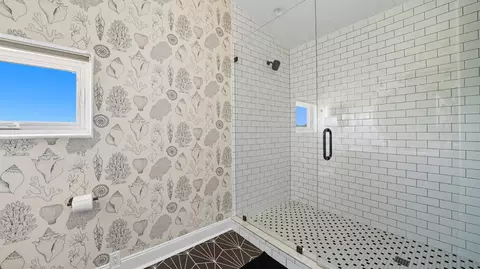 Bath - 670 A1a Beach Blvd #D, Saint Augustine, FL 32080 photo 3 of 7