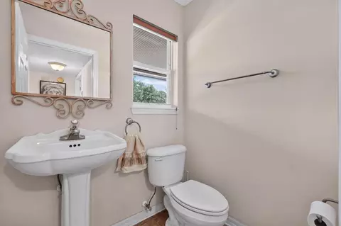 Bath - 496 Lakeshore Dr, Saint Augustine, FL 32095 photo 1 of 5