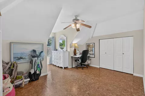 Bedroom - 496 Lakeshore Dr, Saint Augustine, FL 32095 photo 3 of 4
