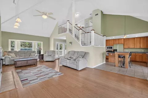 Living - 496 Lakeshore Dr, Saint Augustine, FL 32095 photo 3 of 5