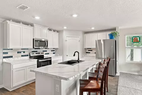 Kitchen - 23 Cannon Ball Dr, Saint Augustine, FL 32084 photo 2 of 5