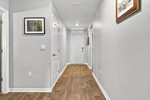 Entry Way - 23 Cannon Ball Dr, Saint Augustine, FL 32084 photo 2 of 2