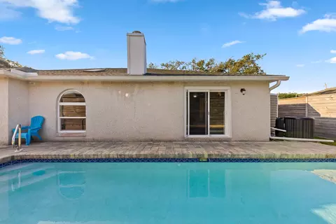 Exterior - 380 Trade Wind Ln, Saint Augustine, FL 32080 photo 4 of 13