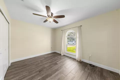 Bedroom - 380 Trade Wind Ln, Saint Augustine, FL 32080 photo 5 of 8