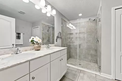 Bath - 745 Deer Crossing Rd, Saint Augustine, FL 32086 photo 1 of 3