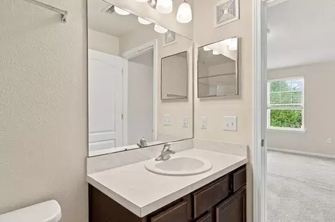 Bath - 1017 Golden Lake Loop, Saint Augustine, FL 32084 photo 2 of 10