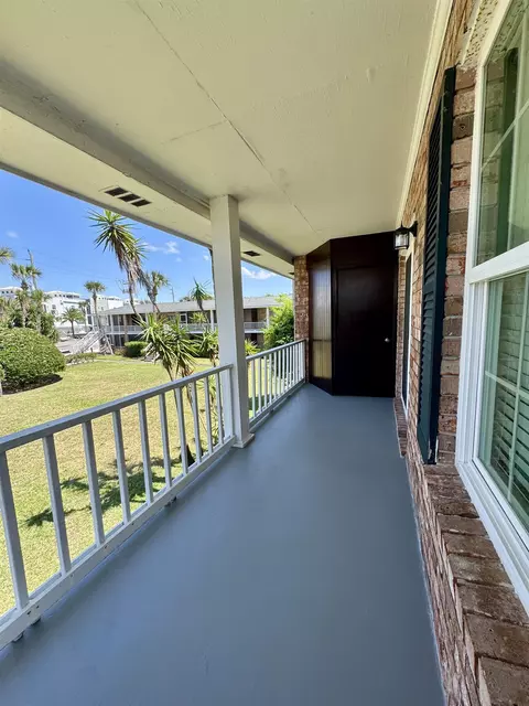 Exterior - 22 Comares Ave #6C, Saint Augustine, FL 32080 photo 10 of 12
