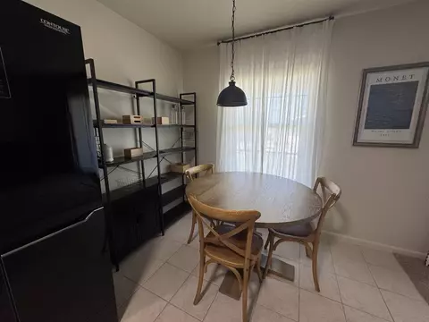 Dining - 22 Comares Ave #6C, Saint Augustine, FL 32080 photo 1 of 3