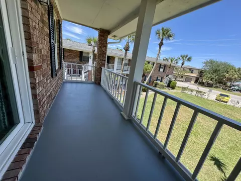 Exterior - 22 Comares Ave #6C, Saint Augustine, FL 32080 photo 6 of 12