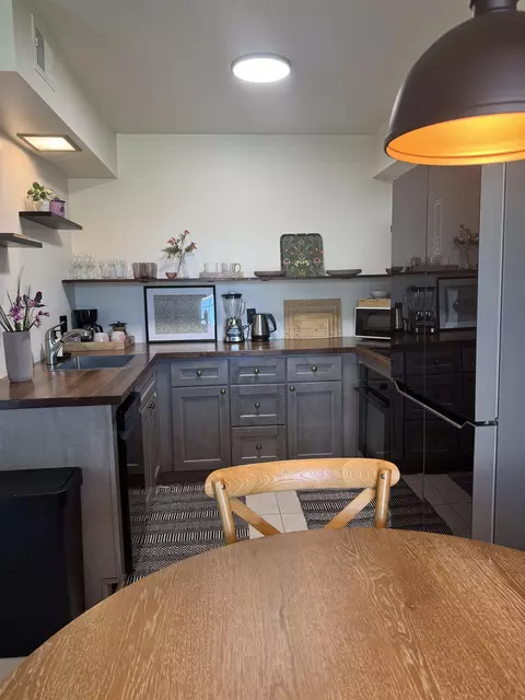 Kitchen - 22 Comares Ave #6C, Saint Augustine, FL 32080 photo 5 of 7