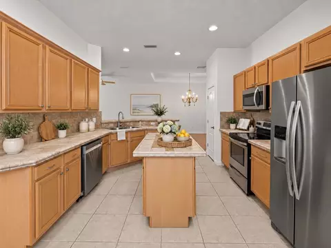 Kitchen - 1005 Makarios Dr, Saint Augustine, FL 32080 photo 2 of 2