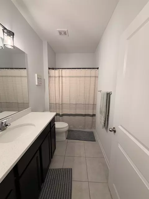 Bath - 189 Foxcross Ave, Saint Augustine, FL 32092 photo 1 of 3
