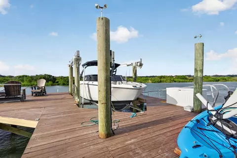 Exterior - 367 Five Island Dr, Saint Augustine, FL 32080 photo 2 of 14
