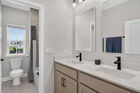 Bath - 367 Five Island Dr, Saint Augustine, FL 32080 photo 4 of 4