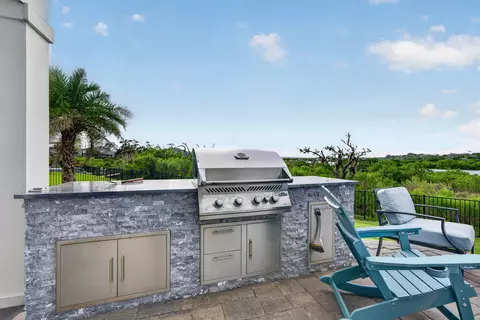Kitchen - 367 Five Island Dr, Saint Augustine, FL 32080 photo 6 of 6
