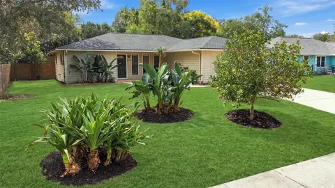 Exterior - 444 Gerona Rd, Saint Augustine, FL 32086 photo 2 of 9
