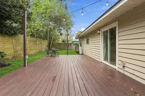 Exterior - 444 Gerona Rd, Saint Augustine, FL 32086 photo 4 of 9