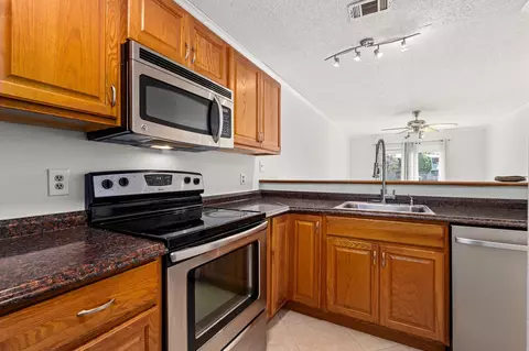 Kitchen - 650 W Pope Rd #266, Saint Augustine, FL 32080 photo 3 of 3