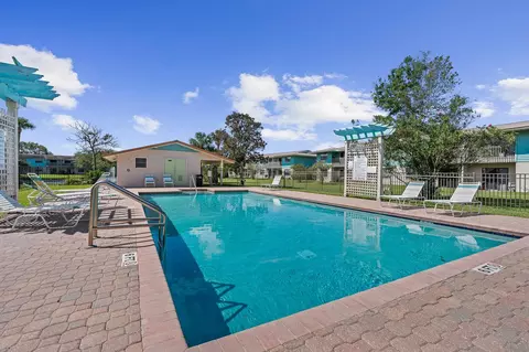 Exterior - 650 W Pope Rd #266, Saint Augustine, FL 32080 photo 7 of 9