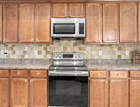 Kitchen - 291 Cortez Dr, Saint Augustine, FL 32086 photo 3 of 4