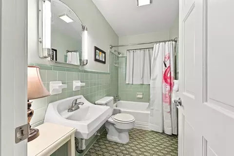 Bath - 44 Sylvan Dr, Saint Augustine, FL 32084 photo 2 of 2