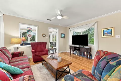 Living - 44 Sylvan Dr, Saint Augustine, FL 32084 photo 3 of 4