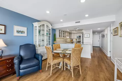 Dining - 2 Dondanville Rd #606, Saint Augustine, FL 32080 photo 1 of 3