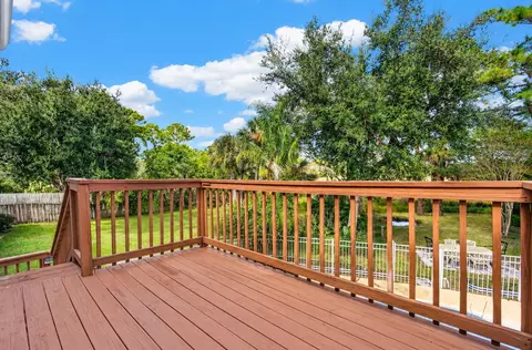 Exterior - 184 Marsh Island Cir, St Augustine, FL 32096 photo 4 of 20