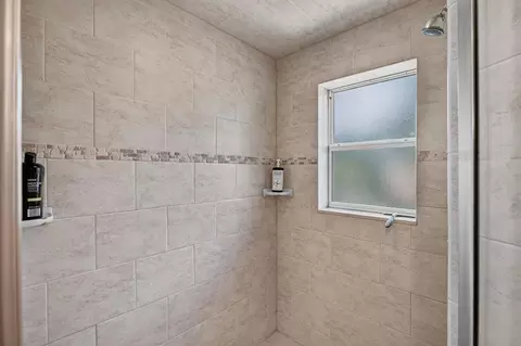 Bath - 1753 Castile St, Saint Augustine, FL 32080 photo 3 of 10