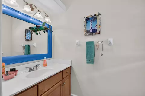 Bath - 1753 Castile St, Saint Augustine, FL 32080 photo 9 of 10