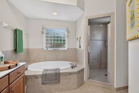 Bath - 1753 Castile St, Saint Augustine, FL 32080 photo 7 of 10