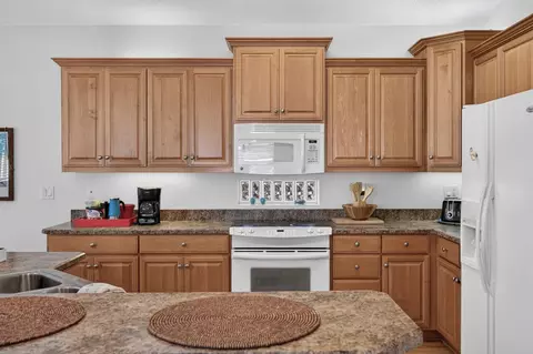 Kitchen - 1753 Castile St, Saint Augustine, FL 32080 photo 4 of 6