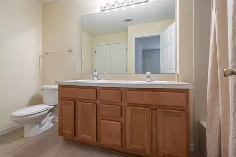 Bath - 816 S Black Cherry Dr, Saint Johns, FL 32259 photo 1 of 4